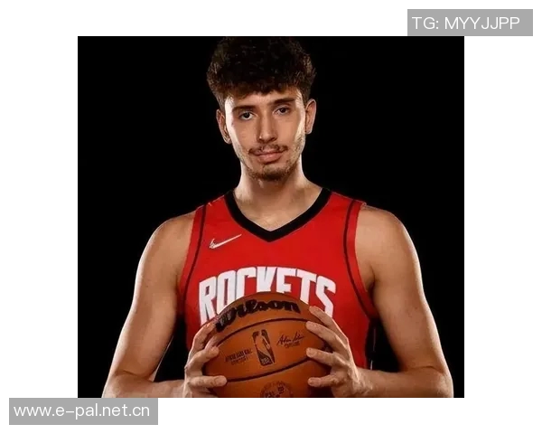 火箭队训练氛围愉快亚当斯谢泼德申京欢声笑语共度时光 火箭队训练氛围愉快亚当斯谢泼德申京欢声笑语共度时光