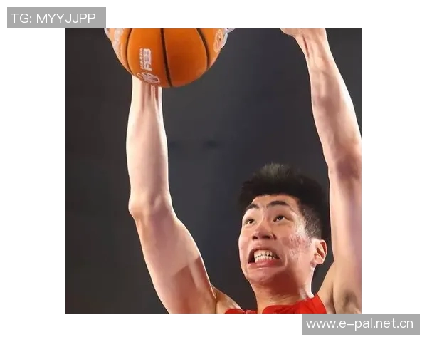 余嘉豪西乙第二战仅出手两次却贡献4分4板助球队迎来赛季首胜 余嘉豪西乙第二战仅出手两次却贡献4分4板助球队迎来赛季首胜