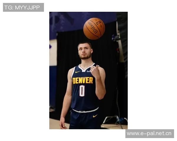 布劳恩上半场表现惊艳6投全中三分球两投全中助球队掌控比赛节奏 布劳恩上半场表现惊艳6投全中三分球两投全中助球队掌控比赛节奏