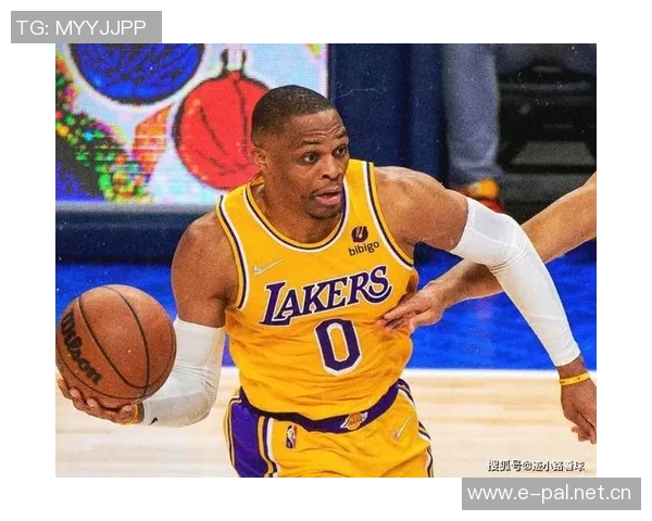 里夫斯绝杀球场宣传新款AR3日落配色球鞋将于11月1日正式上市