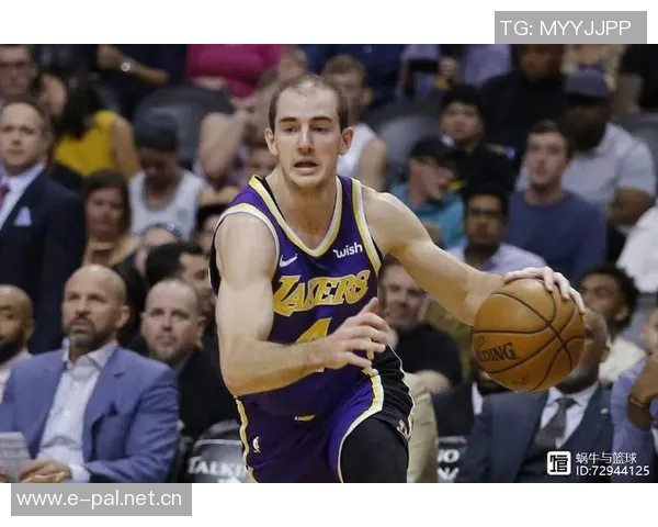 米西表现出色6投5中轻松斩获10分6篮板3助攻1抢断2盖帽正负值高达18 米西表现出色6投5中轻松斩获10分6篮板3助攻1抢断2盖帽正负值高达18