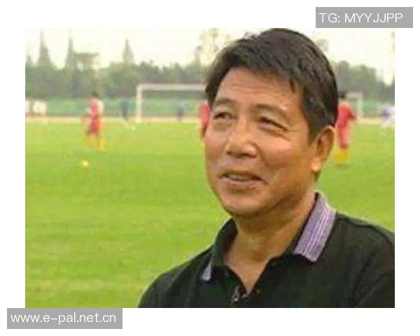 吕文君分享夺冠喜悦与恩师徐根宝合影重温崇明足球情怀 吕文君分享夺冠喜悦与恩师徐根宝合影重温崇明足球情怀