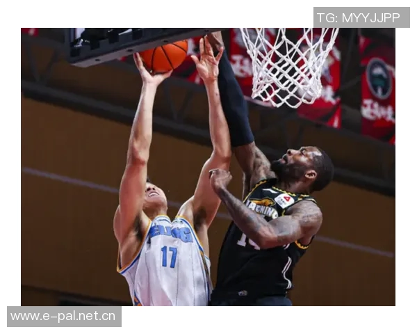 弗兰克解析西蒙斯替补原因强调联赛杯表现影响决策