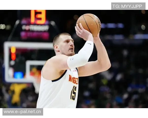 杨瀚森弧顶巧妙策应约基奇式助攻助队友轻松上篮